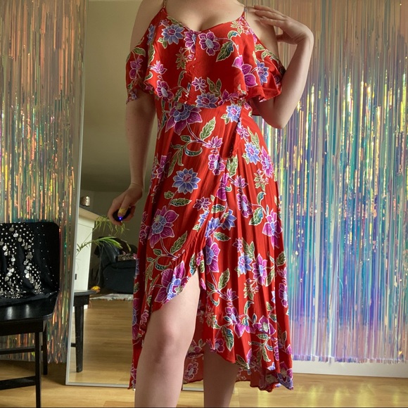 F21 • Floral Open Shoulder Wrap Dress - Picture 10 of 14